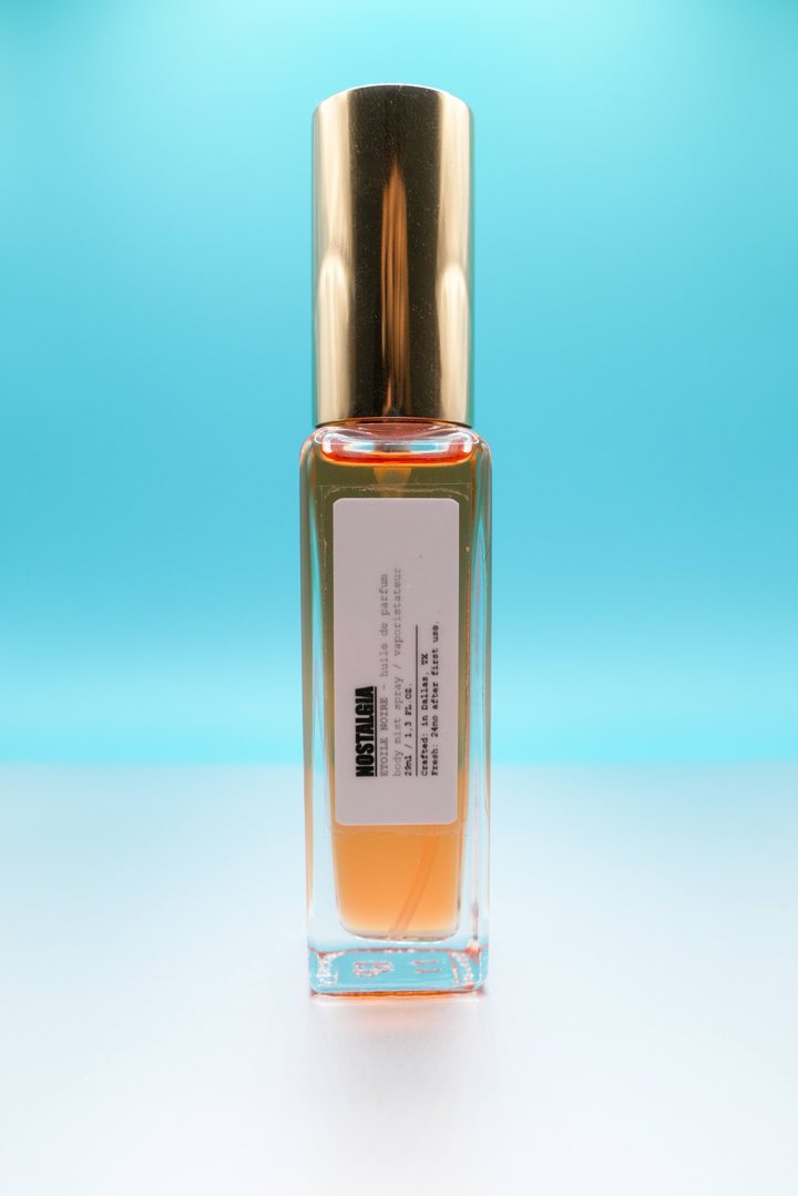 Nostalgia Etoile Noire huile de parfum bottle, hand made in Dallas, Texas