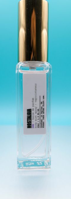 Nostalgia Oud bottle